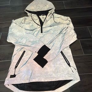 IM reflective quarter zip